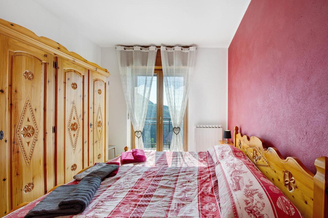 Apartamento Il Piccolo Nido Aosta Exterior foto