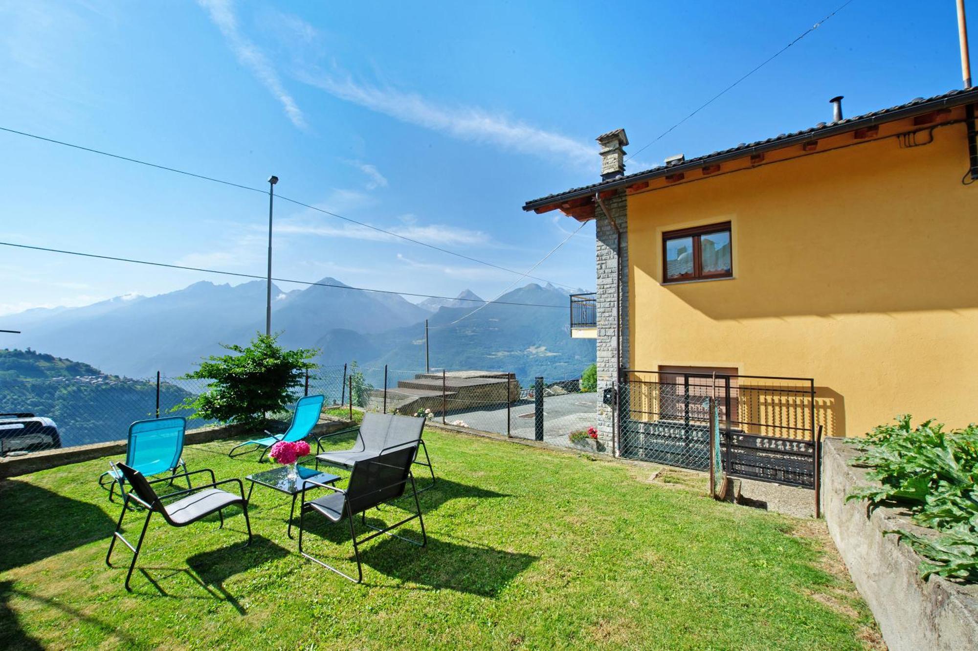 Apartamento Il Piccolo Nido Aosta Exterior foto